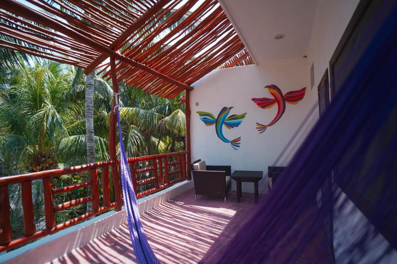 Golden Paradise Town Hotel Isla Holbox ภายนอก รูปภาพ