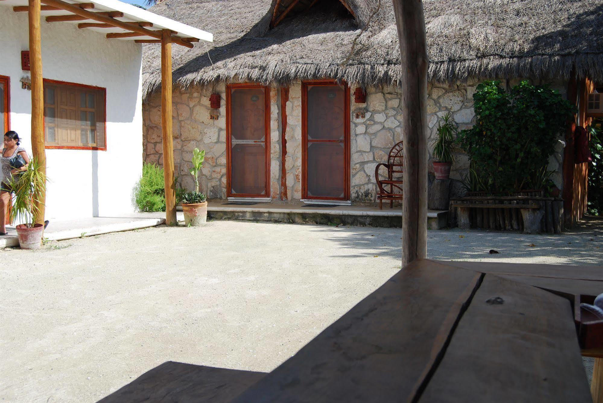 Golden Paradise Town Hotel Isla Holbox ภายนอก รูปภาพ