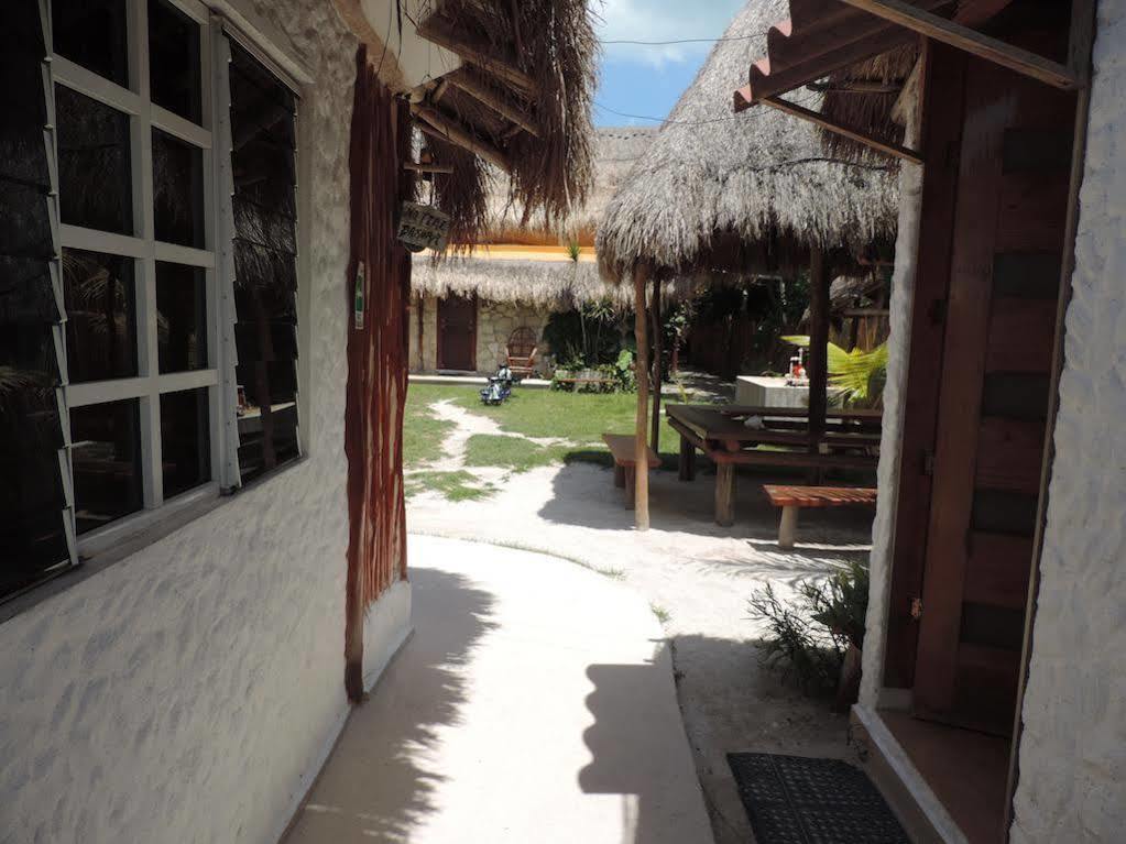 Golden Paradise Town Hotel Isla Holbox ภายนอก รูปภาพ