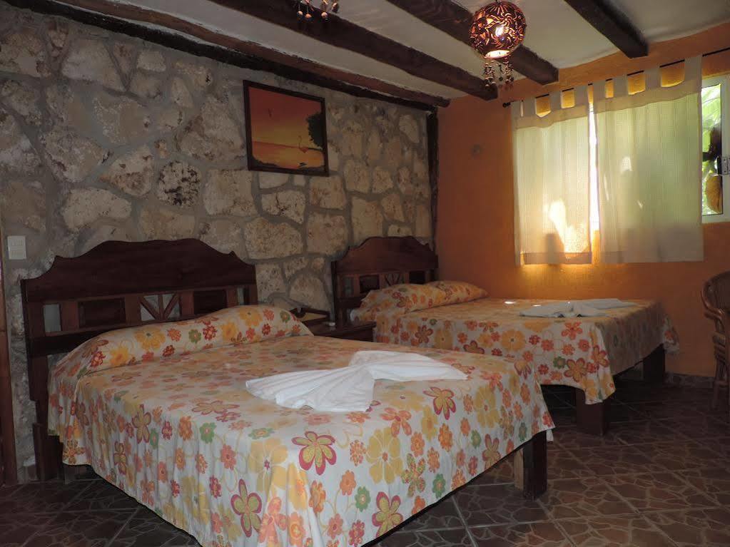 Golden Paradise Town Hotel Isla Holbox ภายนอก รูปภาพ